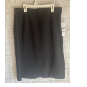 Le Suit Women's Skirt NWT 6P